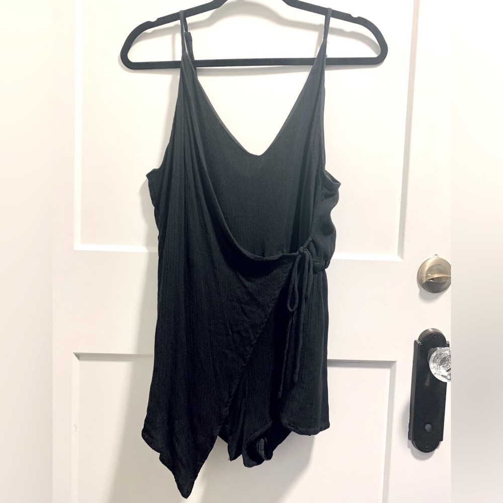 Lucca Couture Black Rayon Romper M